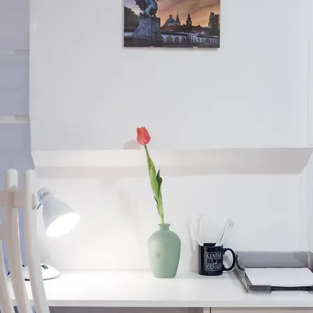 Apartment Stylish With Castle View & Free Parking *