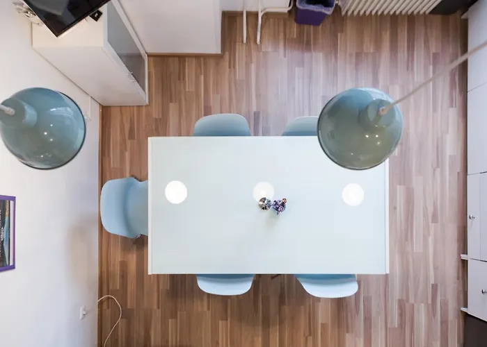 Stylish With Castle View & Free Parking