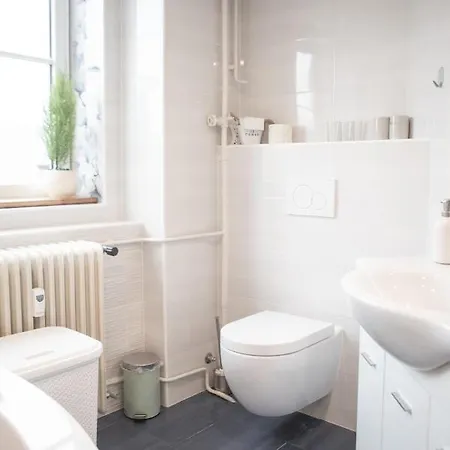 Apartma Stylish With Castle View & Free Parking *