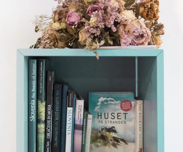 Stylish With Castle View & Free Parking アパート *