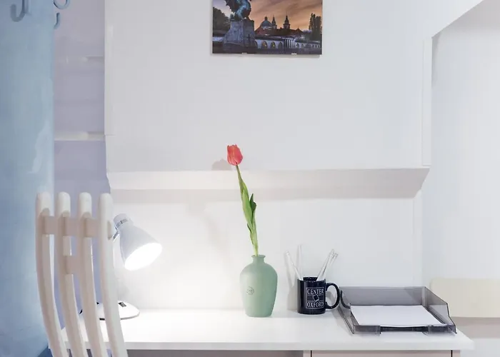 アパート Stylish With Castle View & Free Parking *