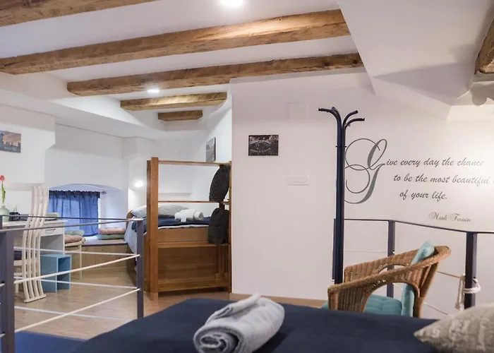 Stylish With Castle View & Free Parking アパート リュブリャナ